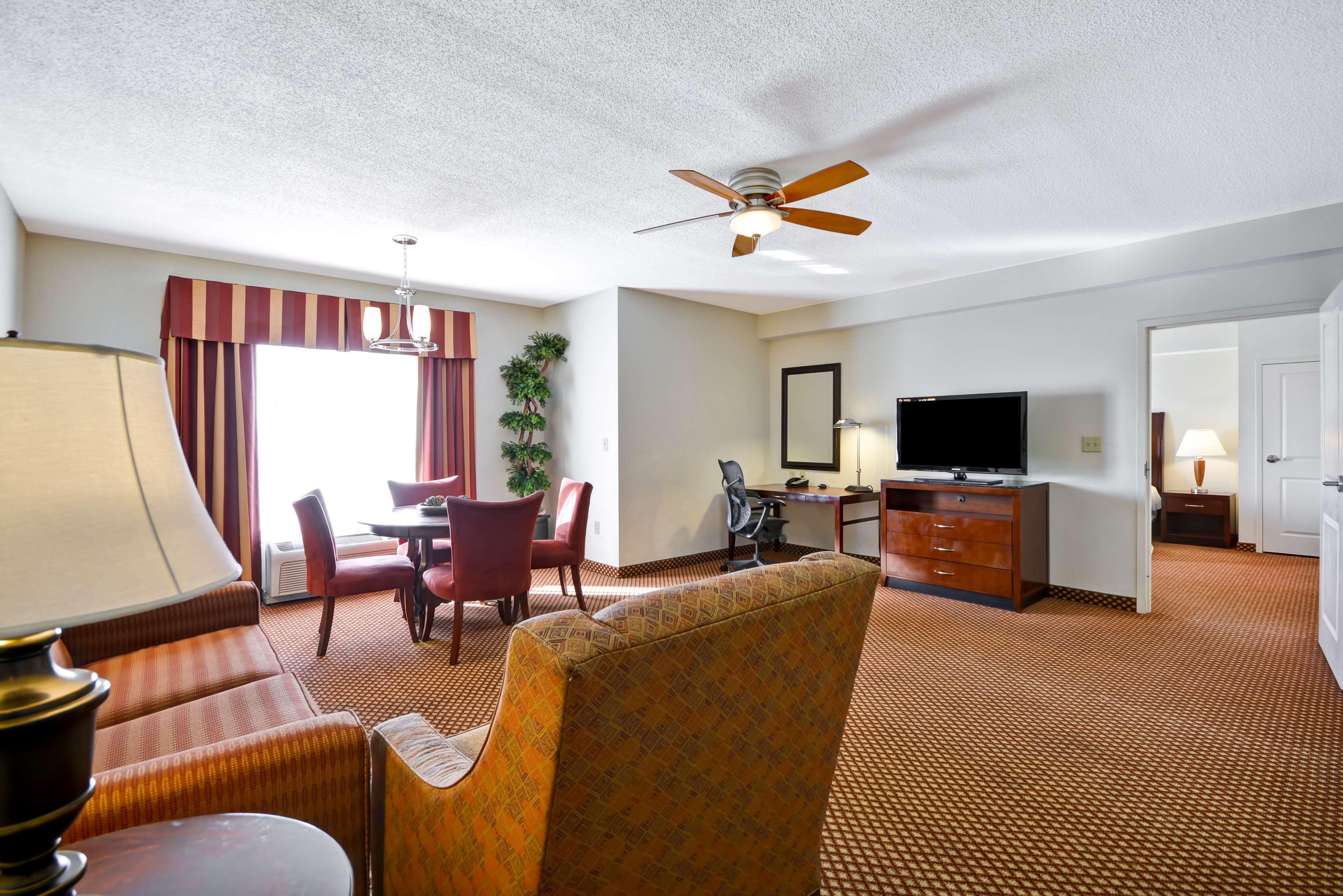Hilton Garden Inn Tampa Riverview Brandon Esterno foto
