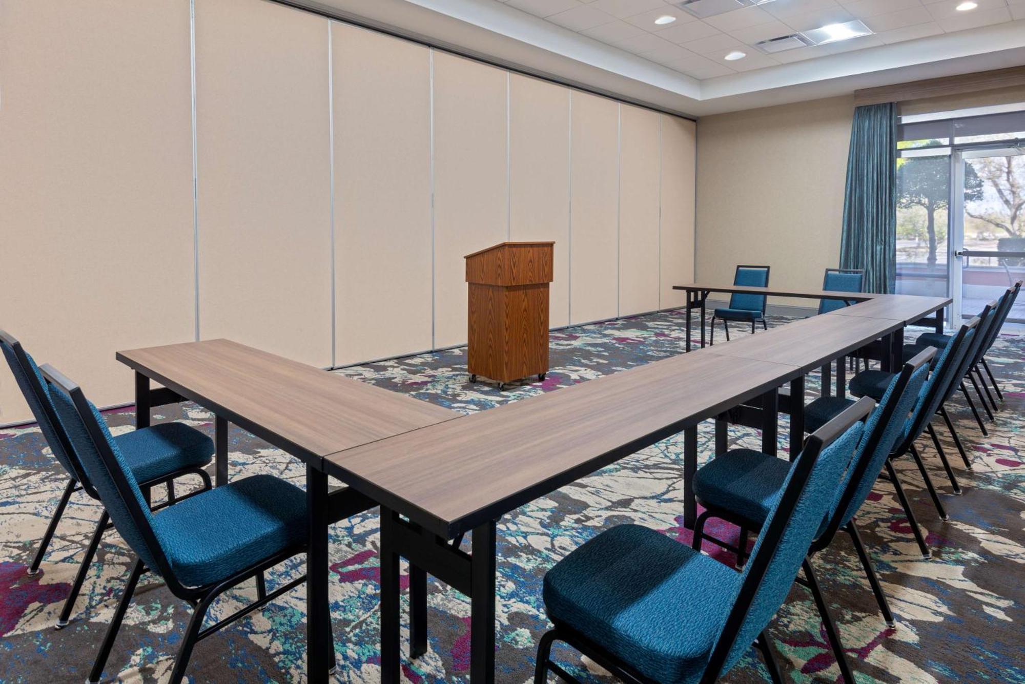 Hilton Garden Inn Tampa Riverview Brandon Esterno foto